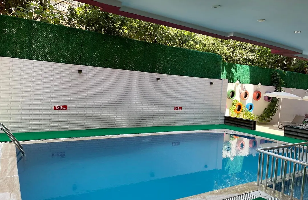 Twin Apart Hotel-1