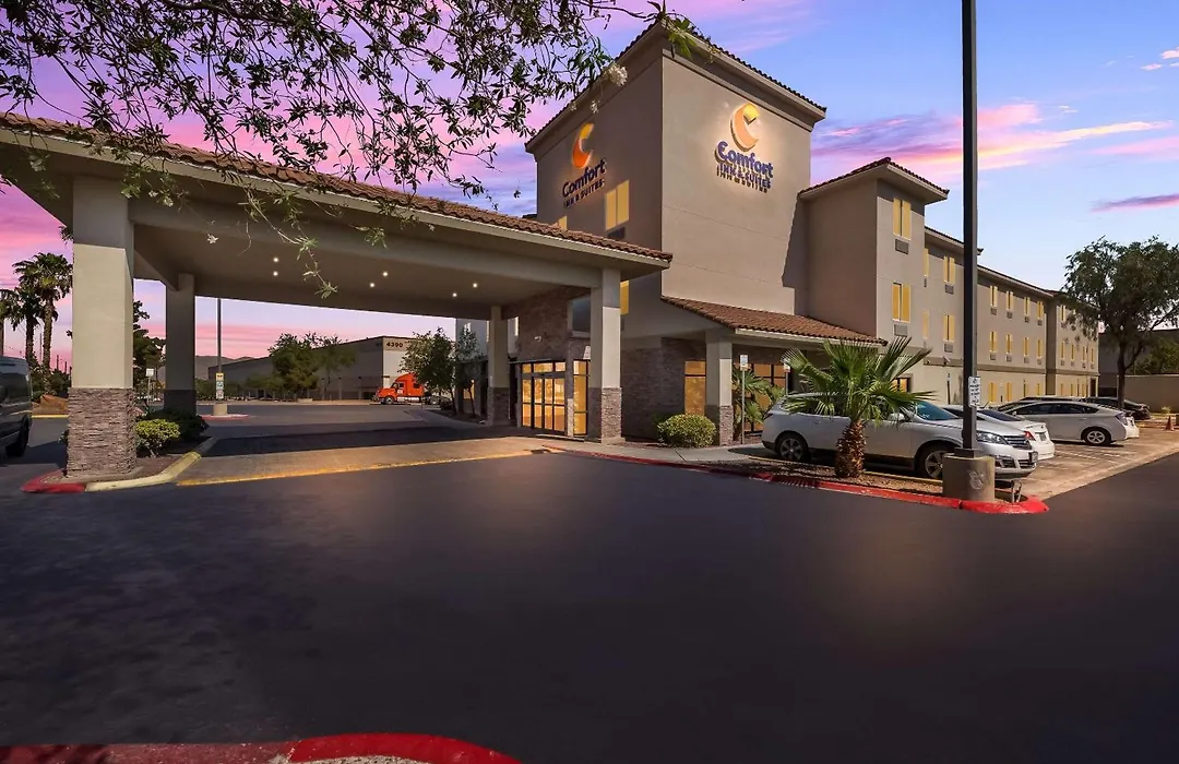 Comfort Inn & Suites Las Vegas - Nellis-1