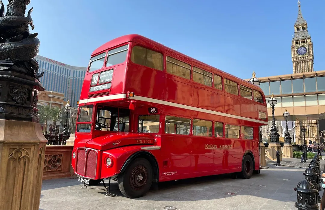 The Londoner Hotel-1