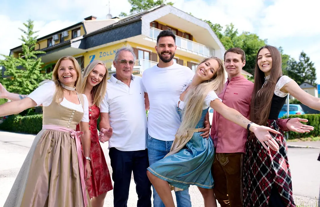 Pension - Ferienwohnungen Zollner-1