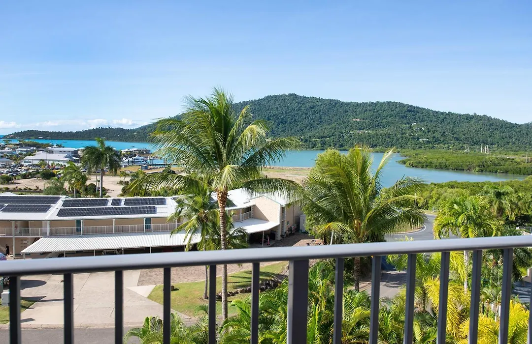 Coral Sea Vista Apartments-1