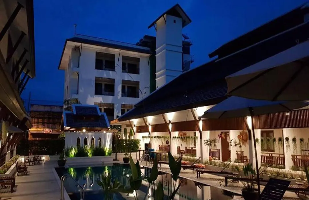 Villa Sanpakoi-1