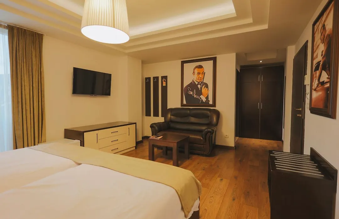 Mr.I Boutique Hotel & Bar-1