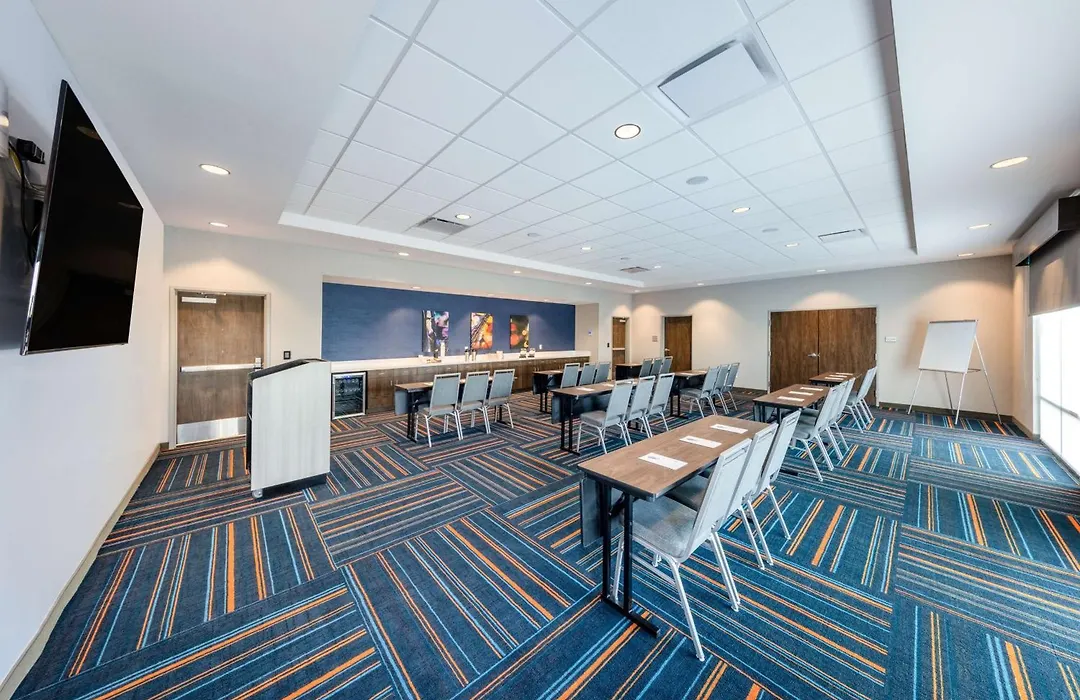 Hampton Inn Kansas City Southeast, Mo-1