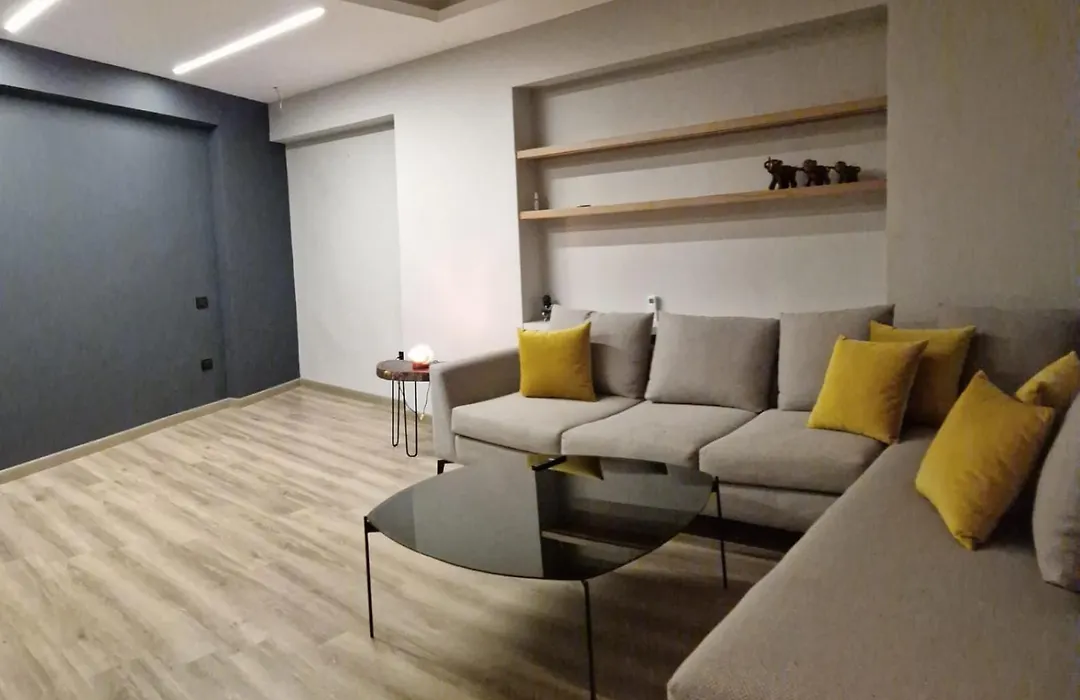 Comfy-Lux Appartment-1