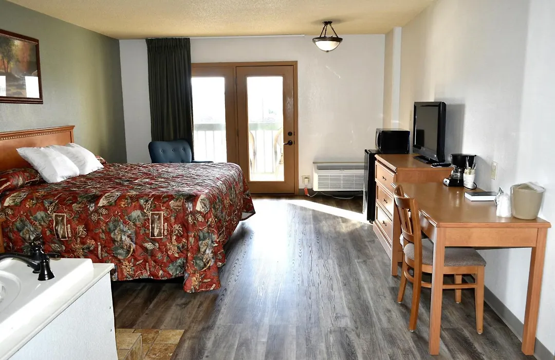 Grand Smokies Resort Lodge Pigeon Forge-1