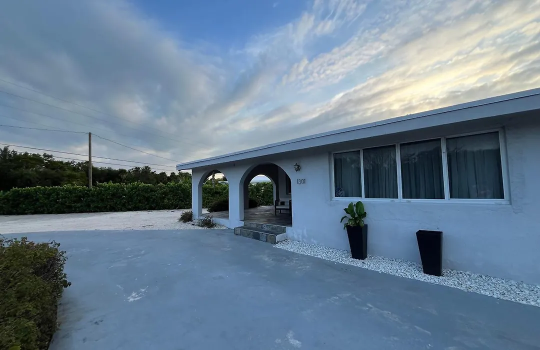 Home On The Water In Marathon, Fl-1