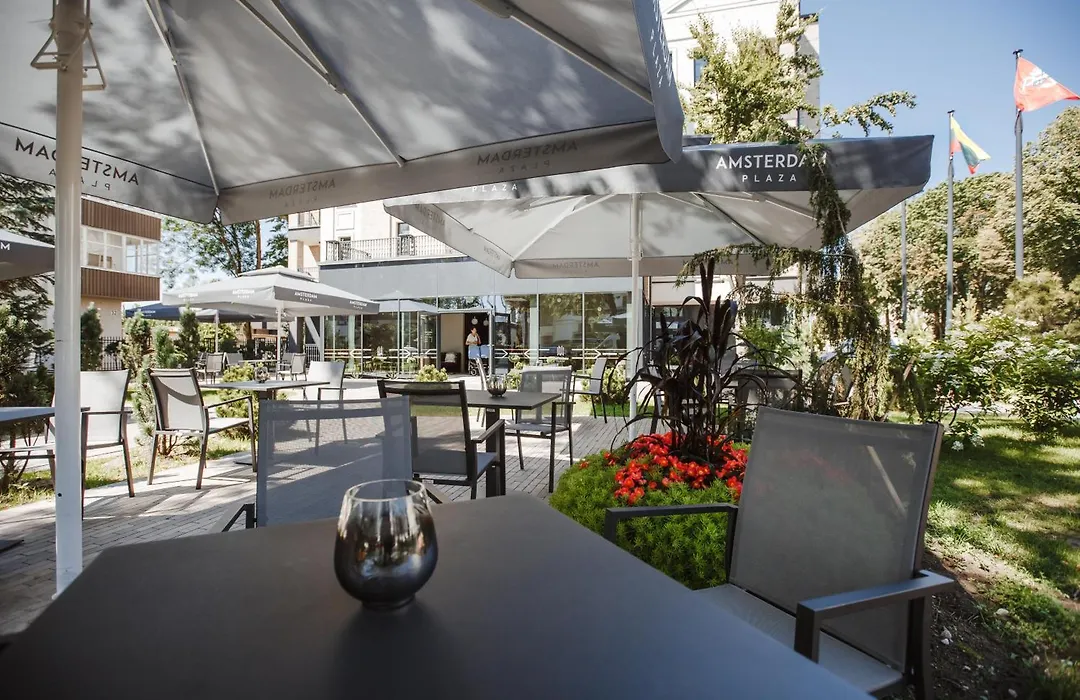 Amsterdam Plaza Hotel & Spa-1