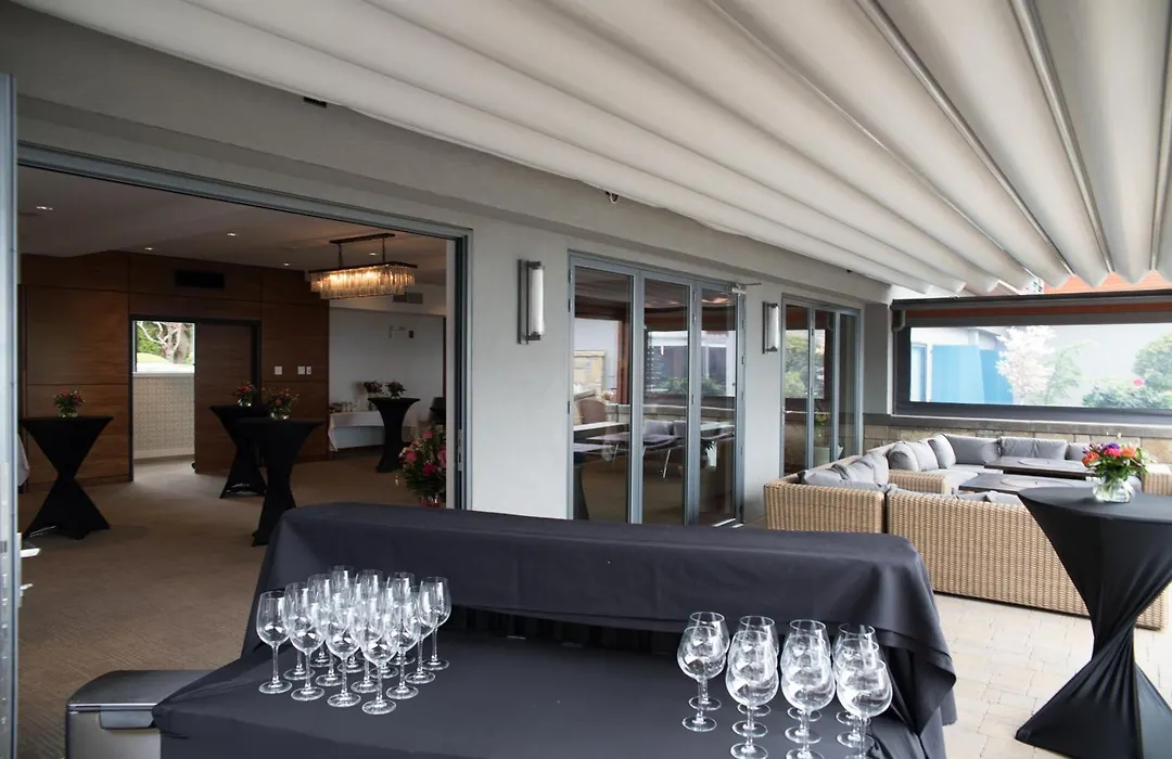 Qualicum Beach Inn-1