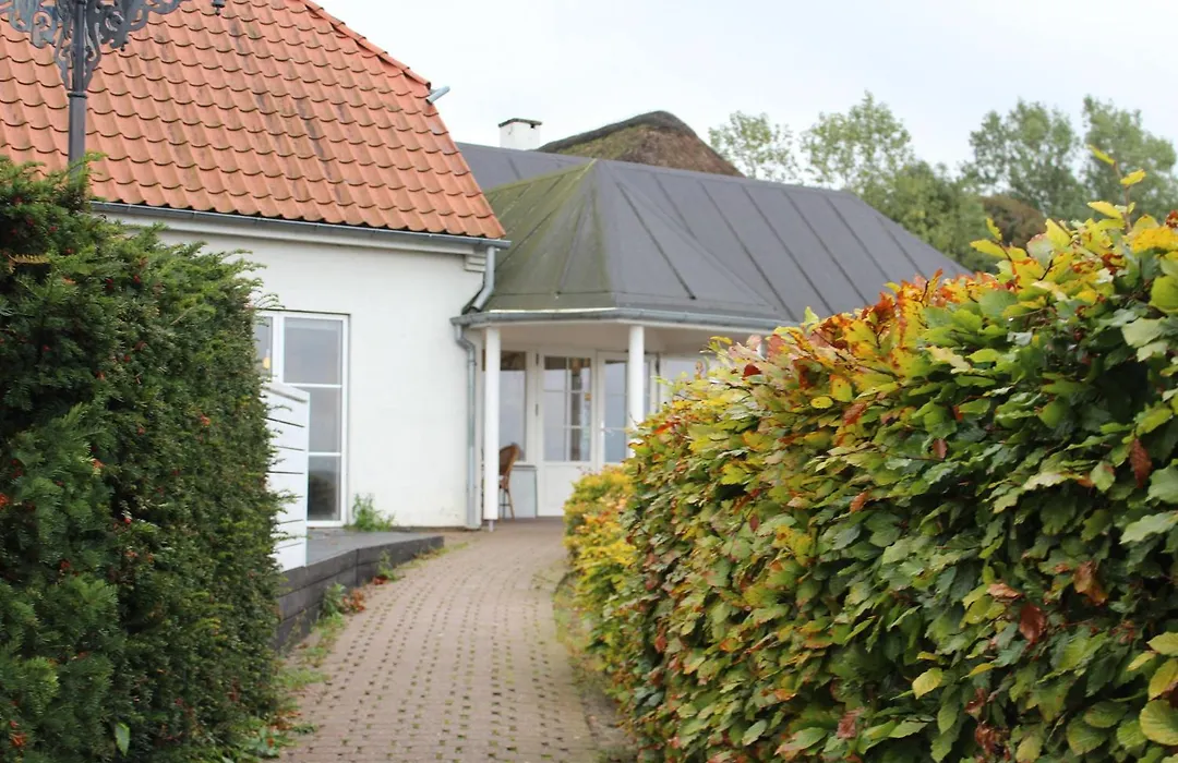Hotel Aarslev Kro-1