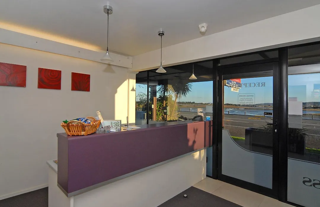 Albatross Motel-1