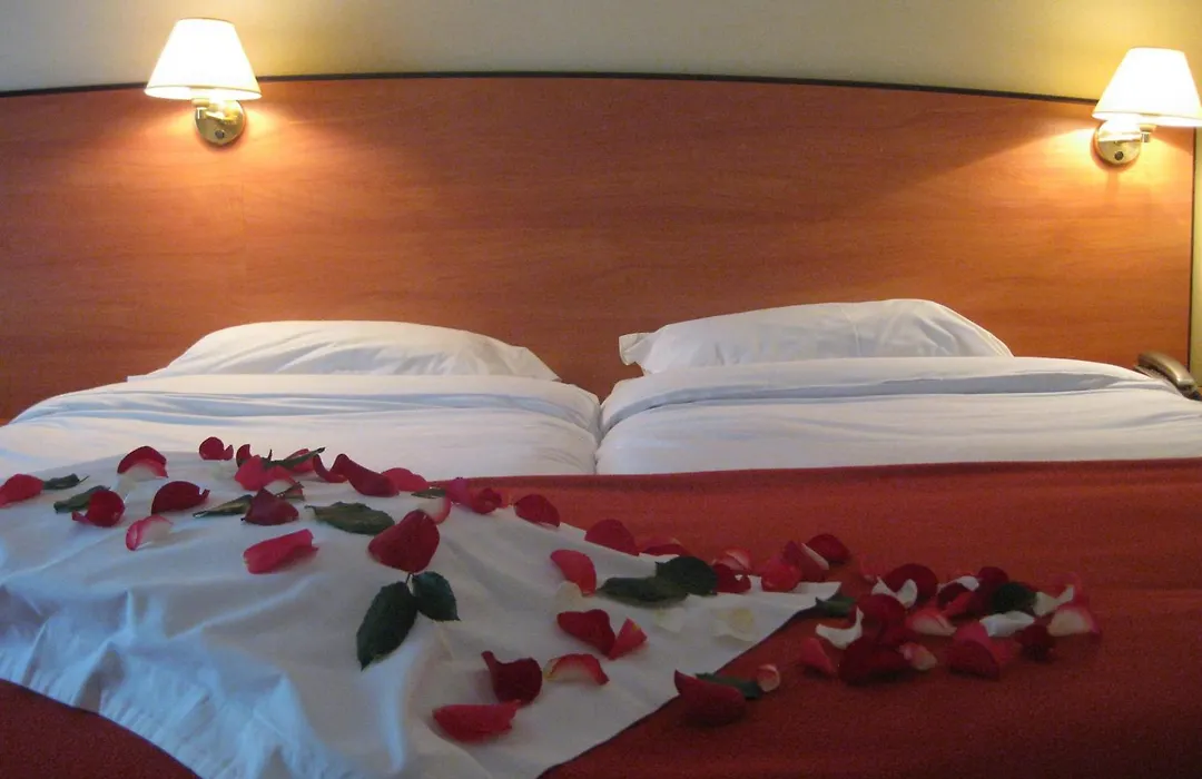Hotel Eden Montmartre-1