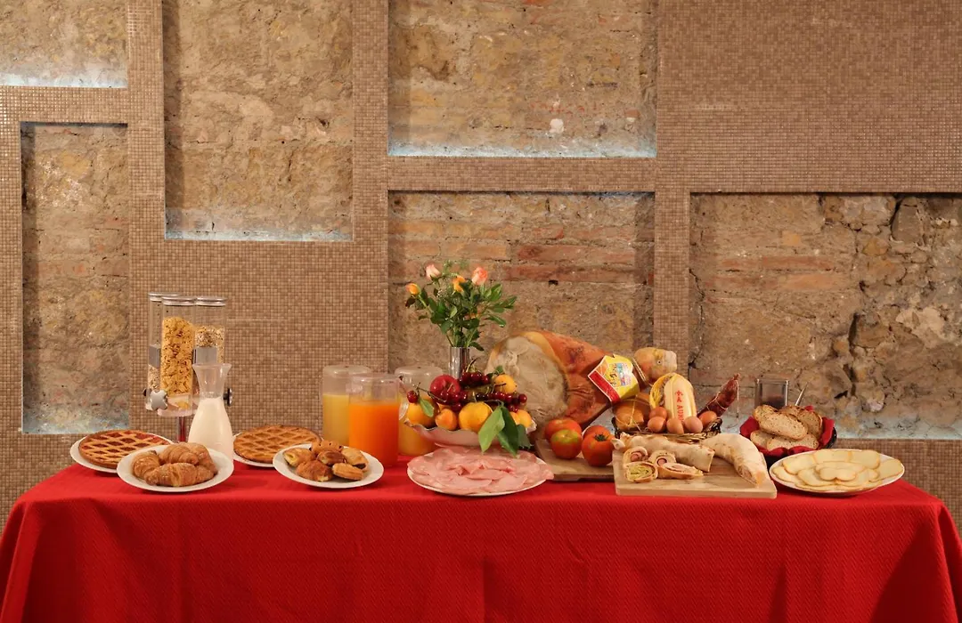 Caravaggio Hotel-1