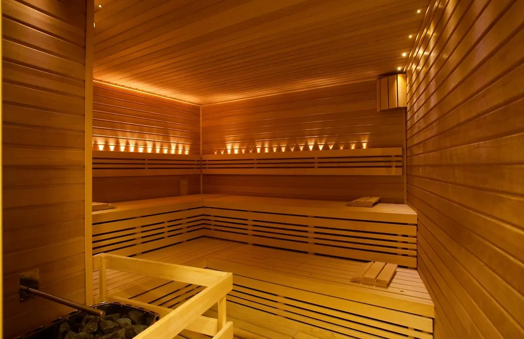 Hotel Ambiente Wellness & Spa-1