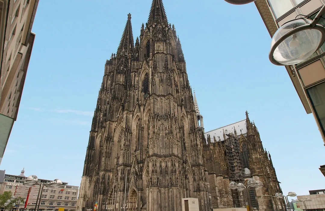 Callas Am Dom-1