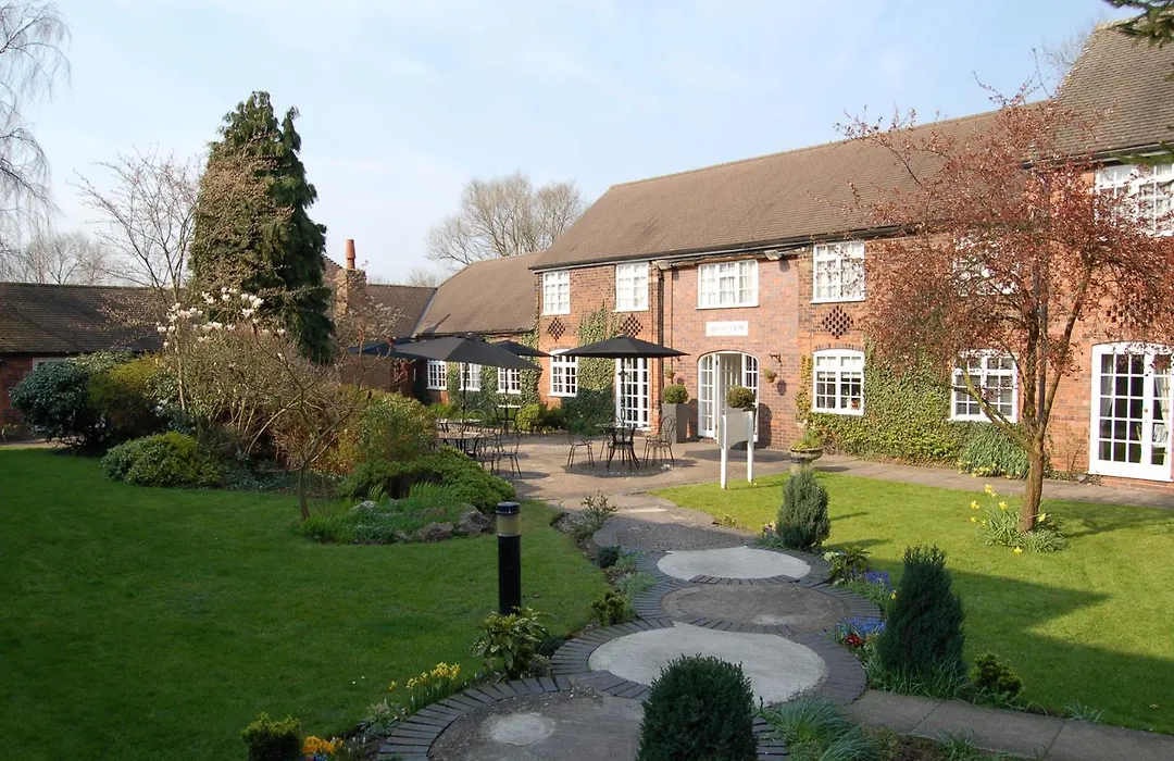 Marston Farm Hotel-1