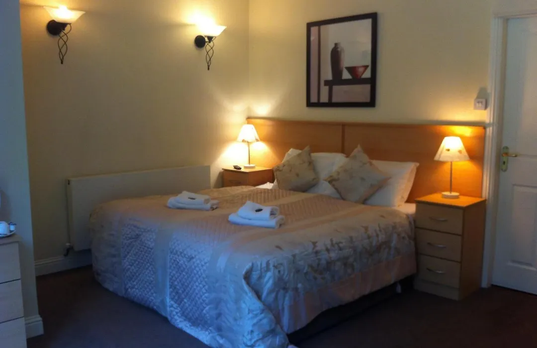 Ashling House Serviced Accommodation-1