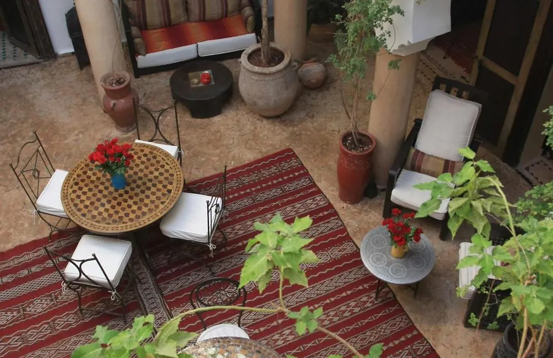 Riad Mur Akush-1