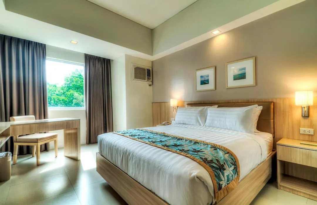 Zerenity Hotel & Suites-1