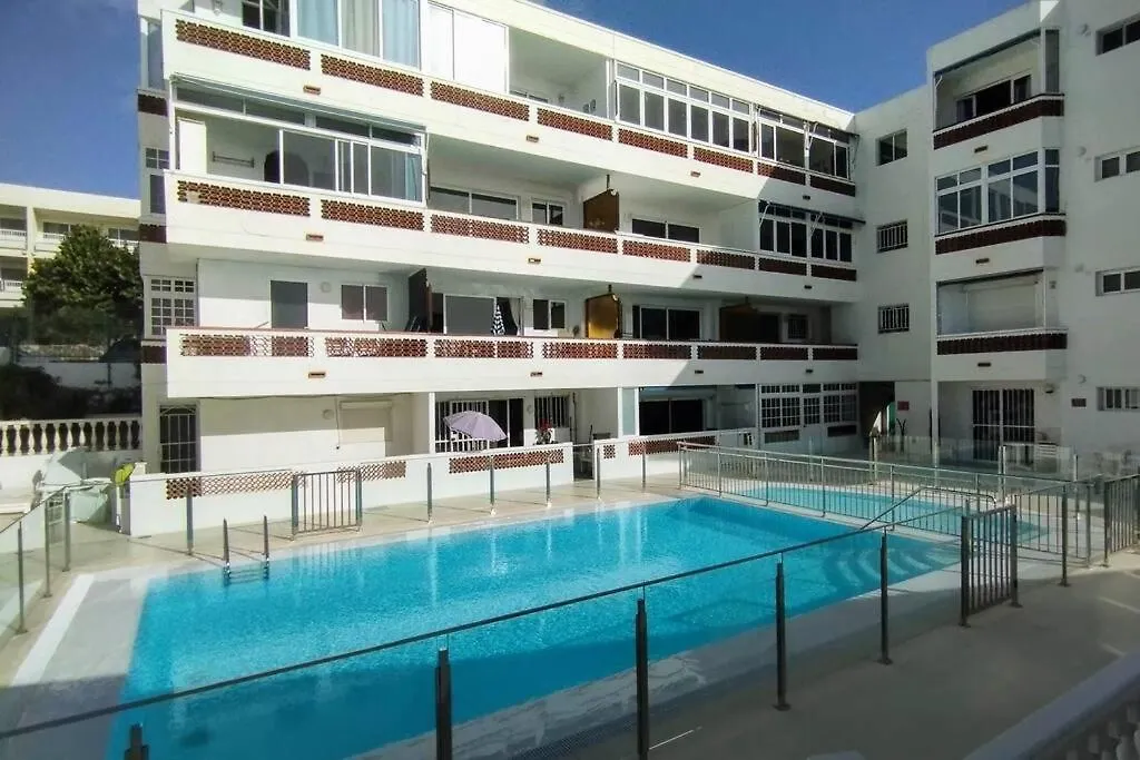 Tranquilo Apartamento En San Agustin 1 Dormitorio Cama Doble Y Salon Con Sofas Camas-1