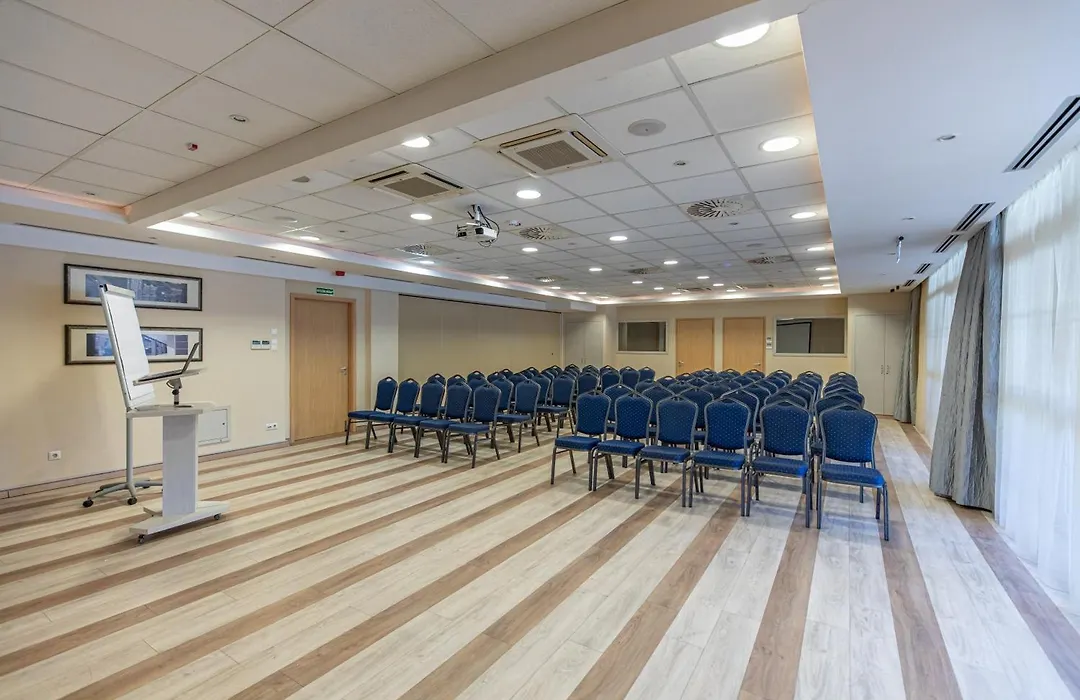 City Hotel Miskolc-1