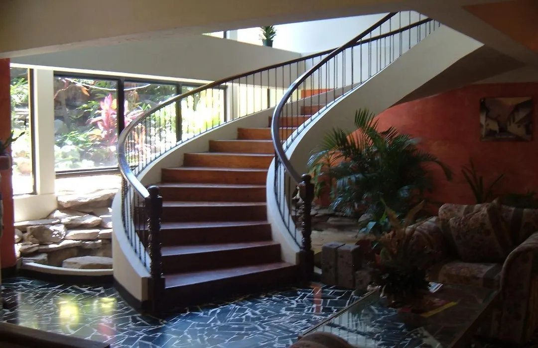 Hotel Mediterraneo Plaza-1