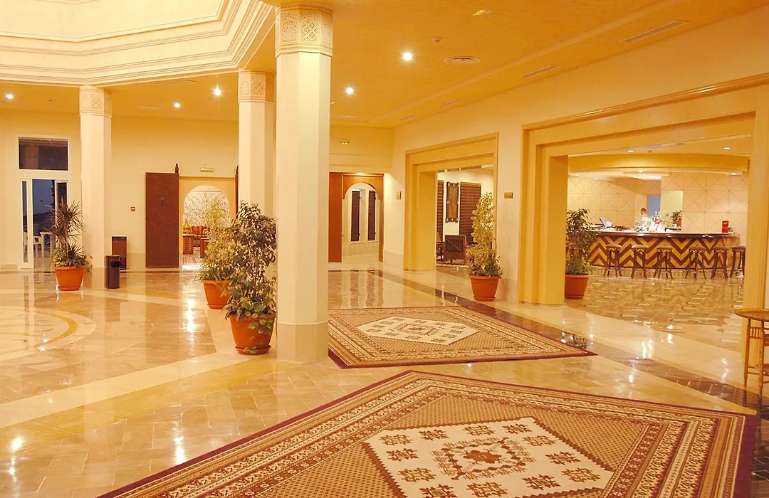 El Mouradi Tozeur-1