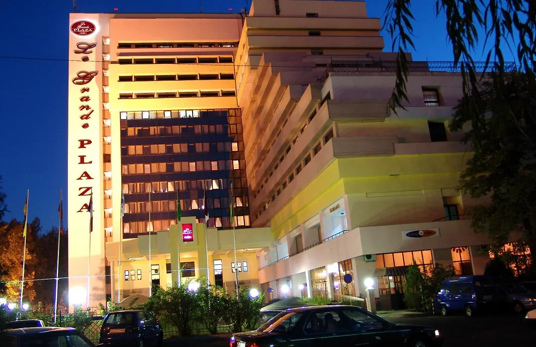 Le Grande Plaza Hotel-1