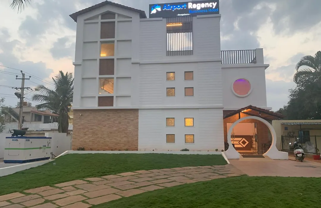 Airport Regency-1
