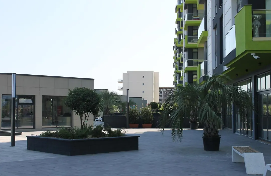 On Beach-Mamaia Residence-1
