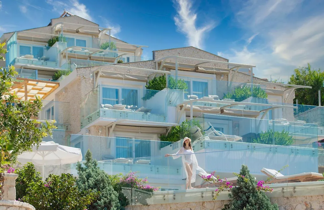 Peninsula Gardens Hotel (Adults Only)-1