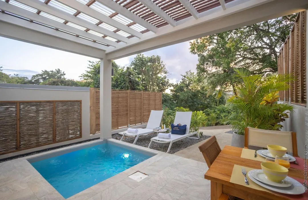 Cocoonhuts Residences Martinique-1