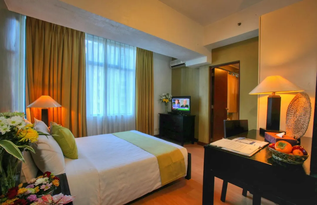 The Malayan Plaza Hotel-1