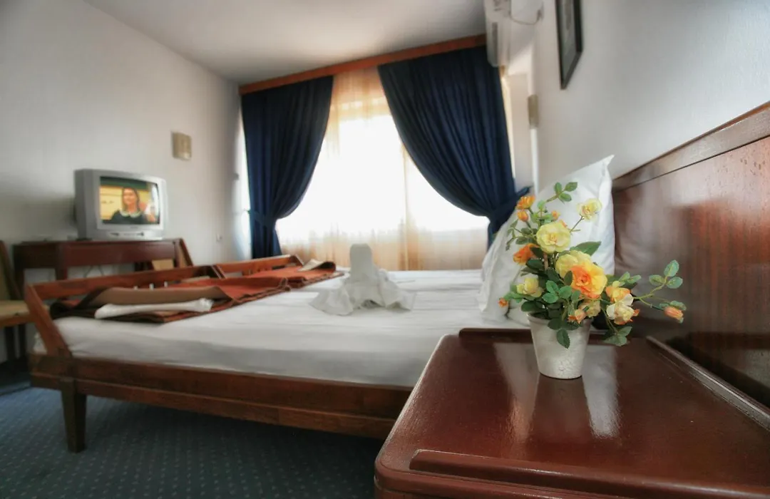 Corpus B - Hotel Albatros-1