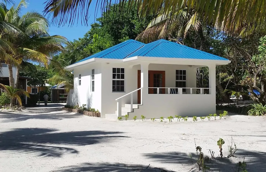 Cocotal Inn And Cabanas-1