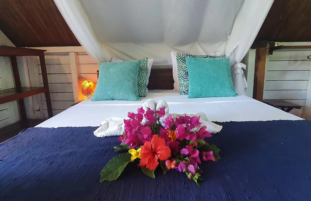 Hotel Ecolodge Le Ravoraha-1