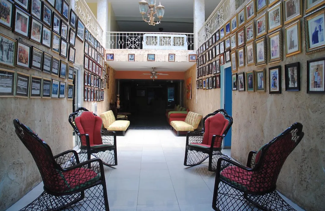 Hotel Frano Romana Center-1