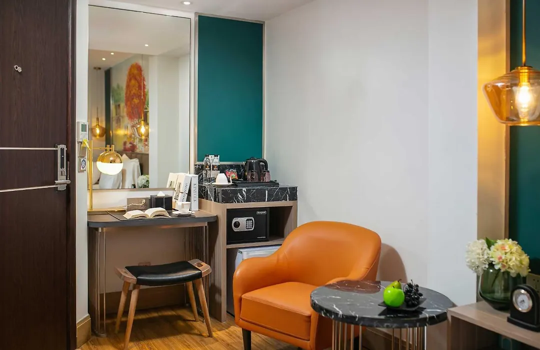 Aurora Premium - A Lifestyle Hotel-1