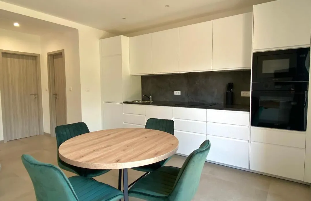 Apartmani More-1