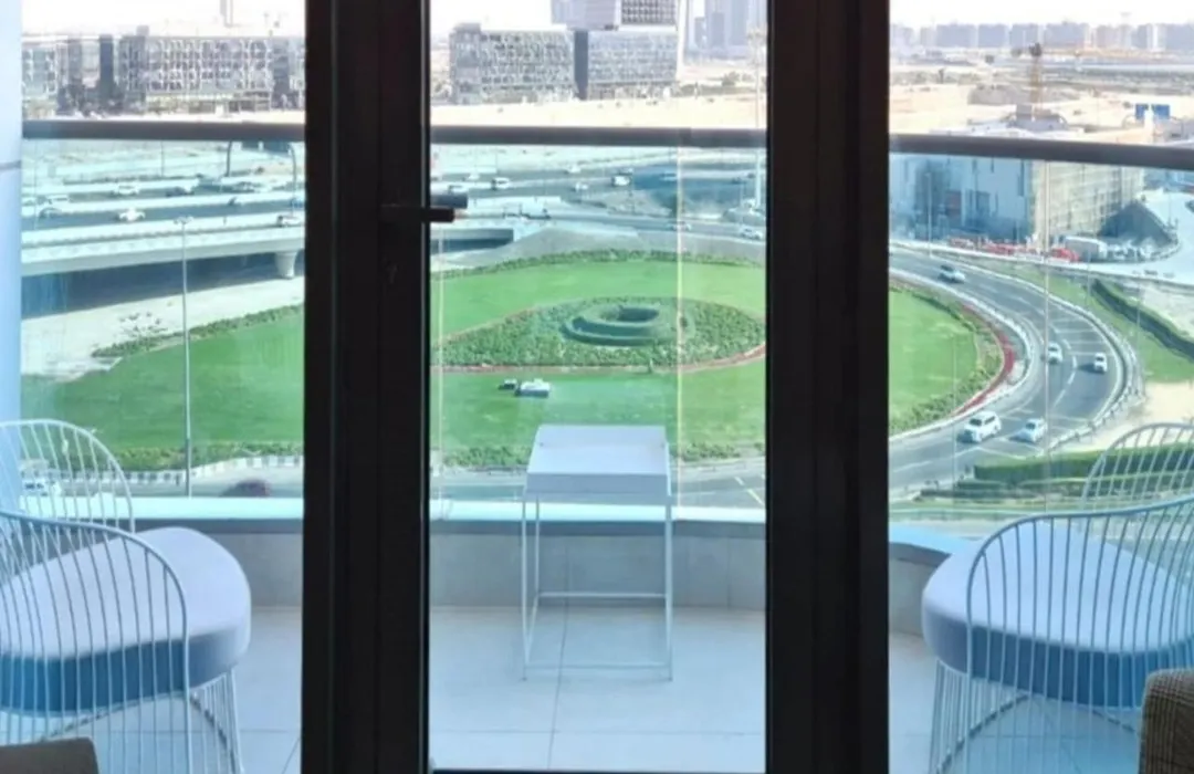 Spacious 1Br With Balcony & Rooftop Pool The Bay Business Bay-1