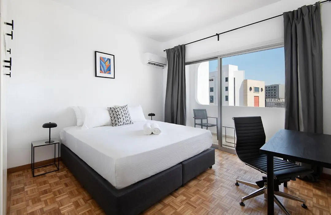 Urban Condo 11 - 1 Bdr-1