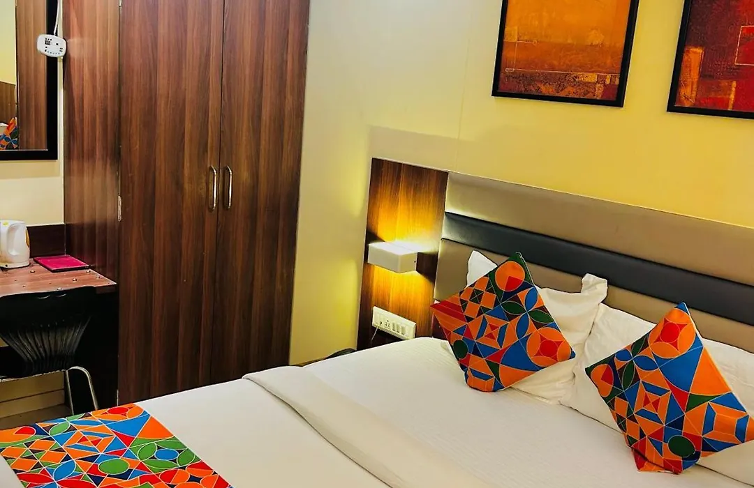 Hotel Regal International - Near Mumbai International Airport Andheri East-1