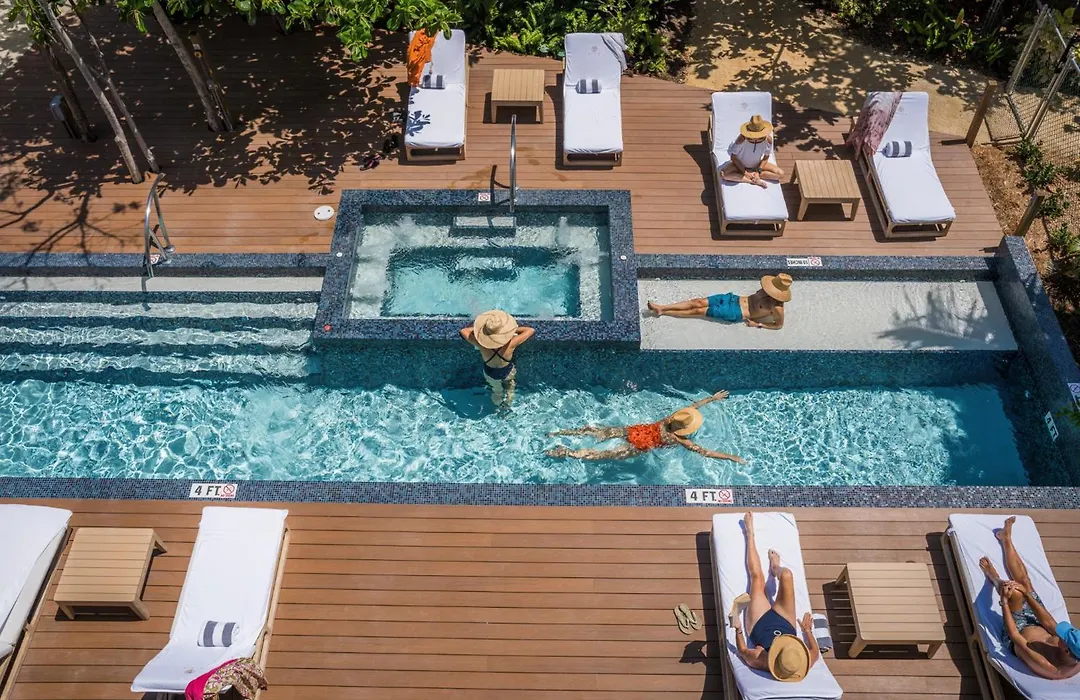 Vida Cayman Luxury Boutique Eco Hotel-1