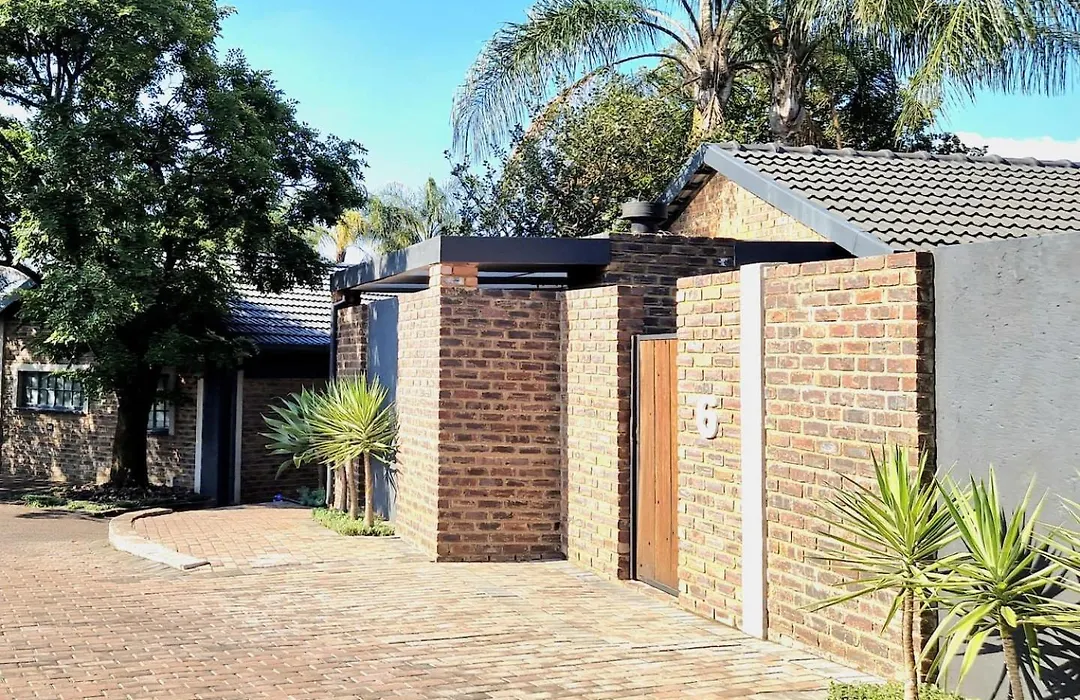 Menlyn View Unit 6-1