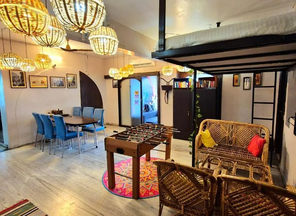 Bohemian Backpackers Kolkata-1