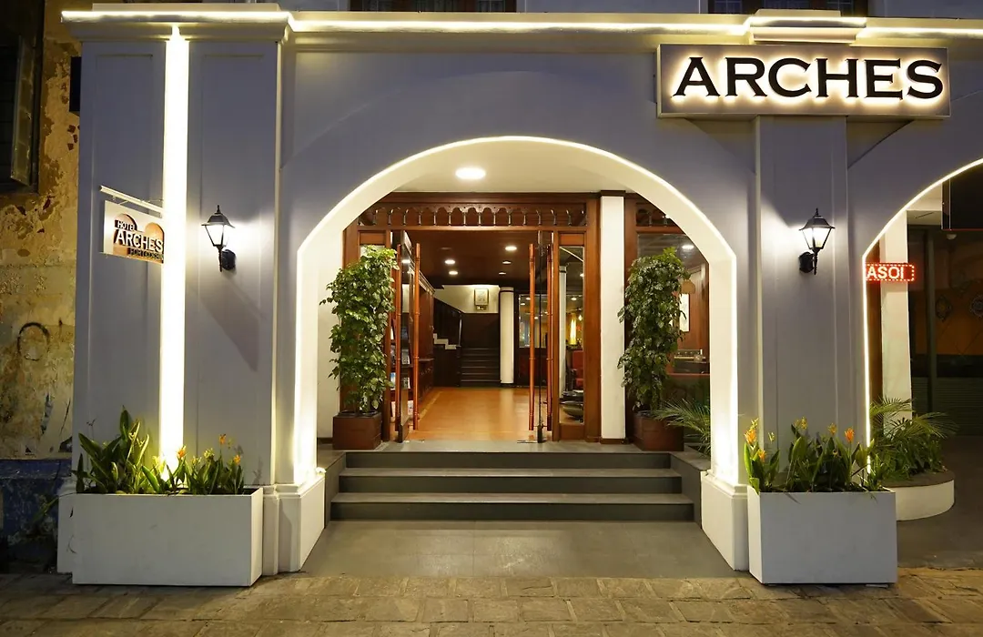 Hotel Arches-1