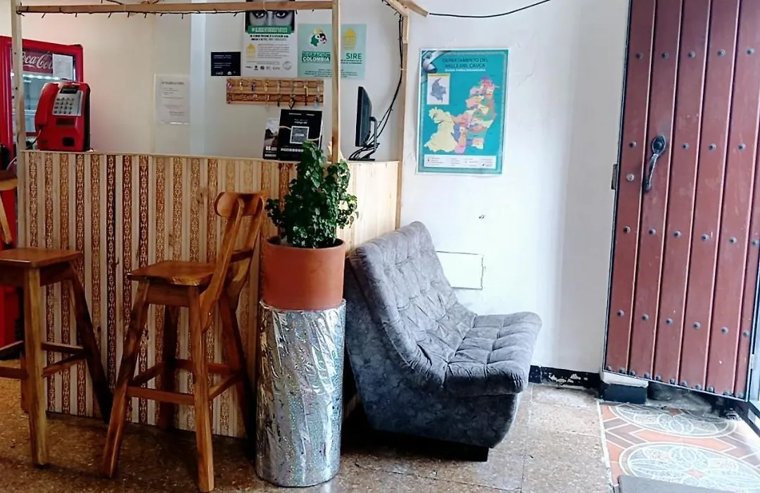 Casa Amarilla Hostel - Cali-1