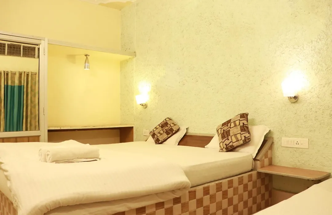Shiv Shakti Hostel-1