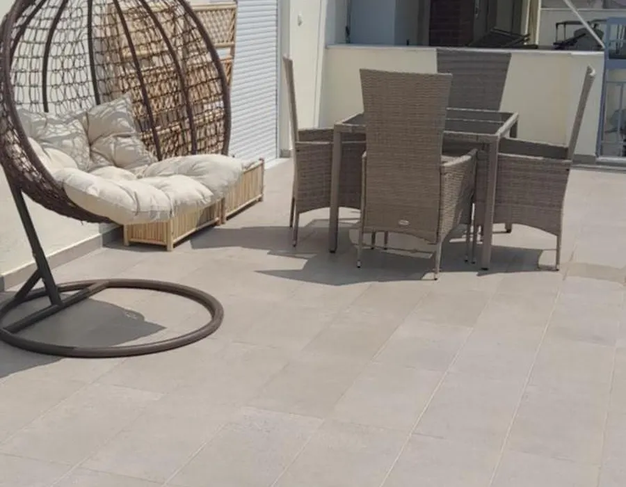 Elegance Luxury Penthouse Suite-1