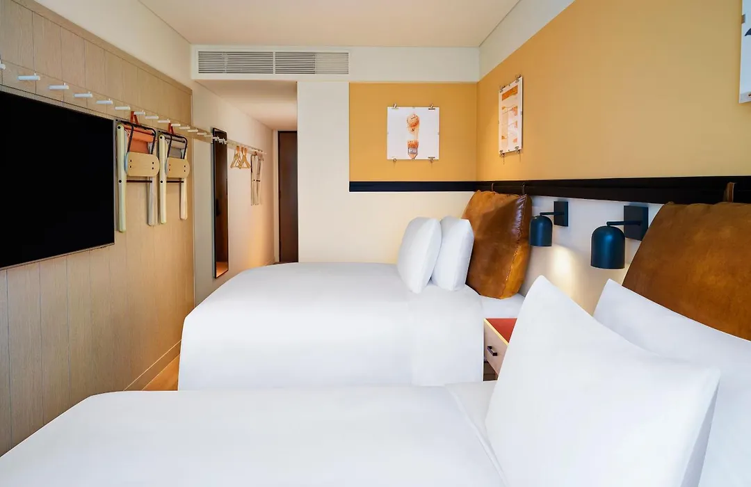 Moxy Seoul Myeongdong-1